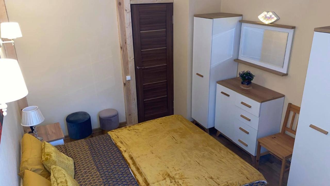 Valnu Ielas Apartments Цесис Экстерьер фото