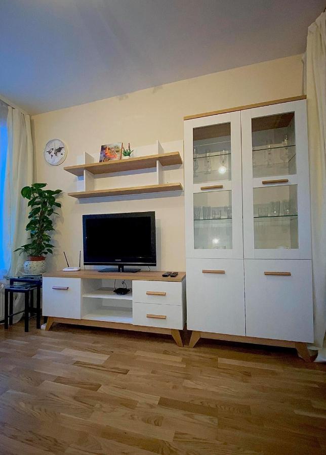 Valnu Ielas Apartments Цесис Экстерьер фото